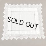 蝶刺繍のテーブルセンター