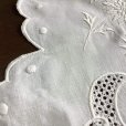 画像10: 刺繍とドロンワークのテーブルセンター