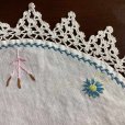 画像3: 手刺繍の大判ドイリー (3)