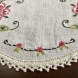 画像6: 手刺繍のドイリー