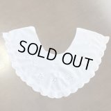 カットワークと刺繍の付け襟