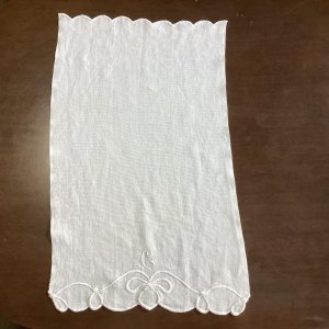 画像: 刺繍のマット