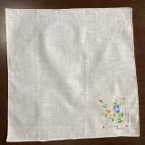 画像: ドロンワークと刺繍のハンカチ