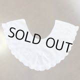 画像: カットワークと刺繍の付け襟