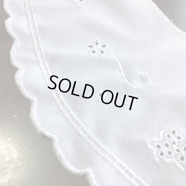 画像11: カットワークと刺繍の付け襟 (11)